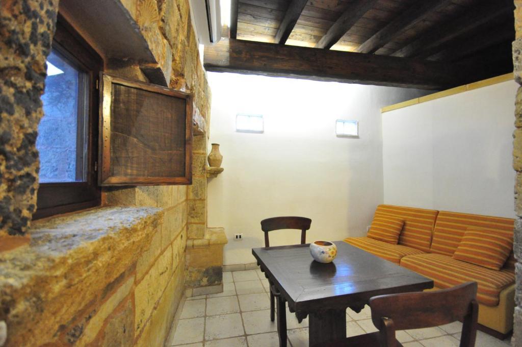 Felline In Bed&Breakfast Dimora Di Charme El Salento Номер фото
